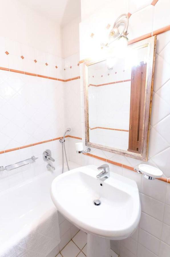 La Signoria Apartment Флоренция Екстериор снимка